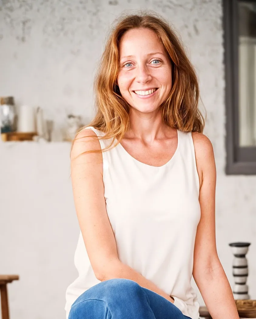 Ritratto di Margherita Barbieri, seduta e sorridente